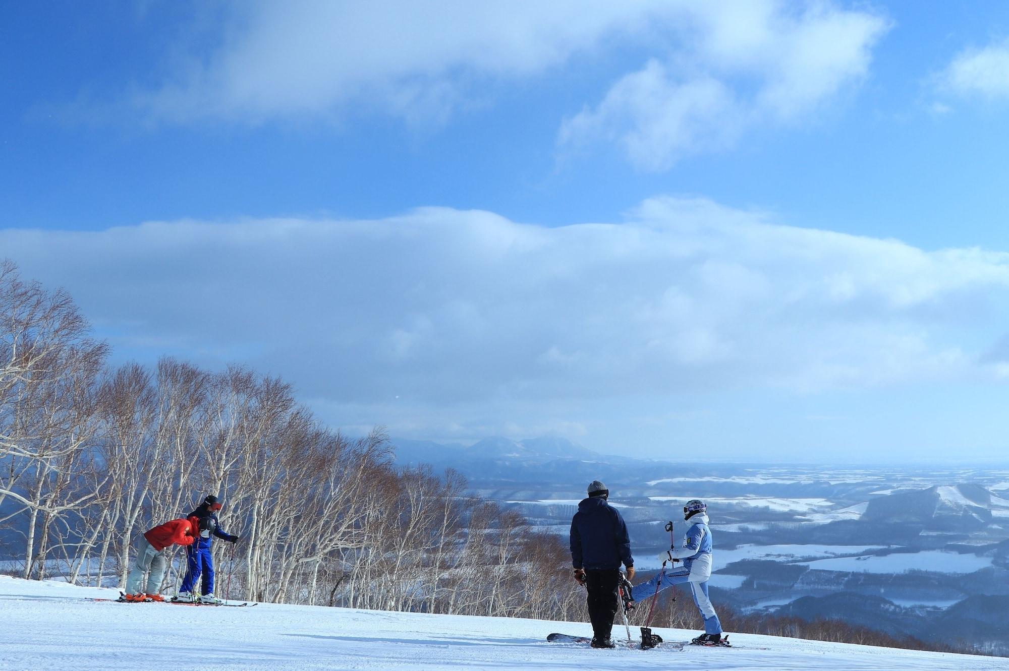 Sahoro Resort Hotel Shintoku Eksteriør billede
